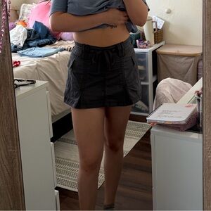 Hollister Women's Charcoal Cargo Skirt